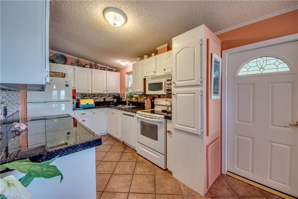 PINE ISLAND COVE - Residential