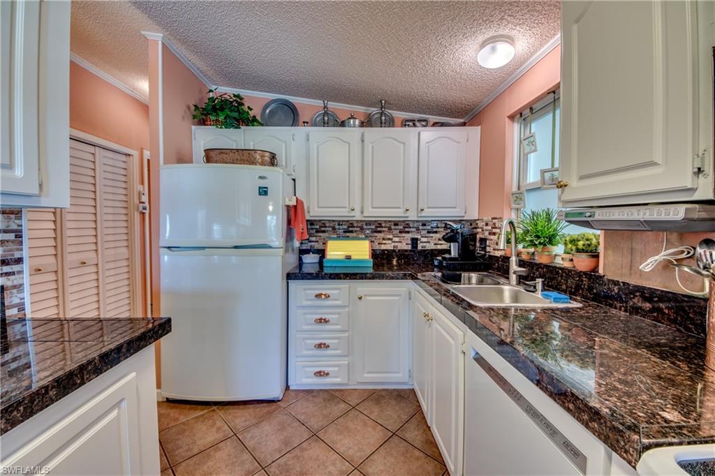 PINE ISLAND COVE - Residential