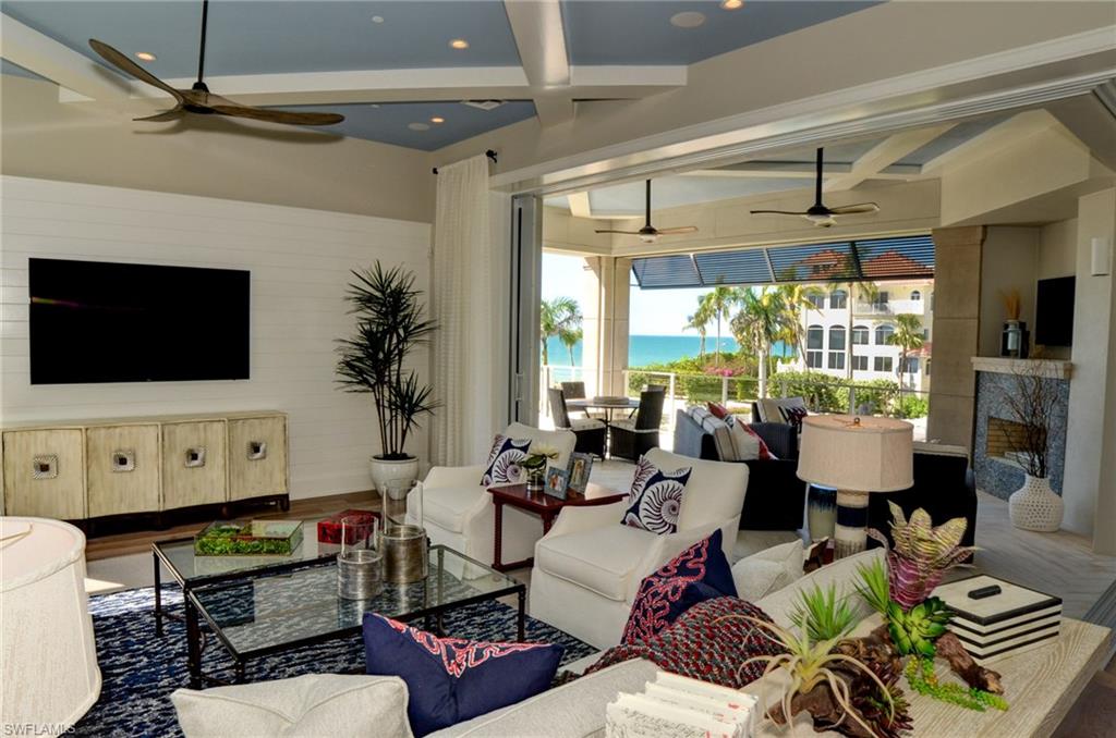BAREFOOT BEACH - Residential
