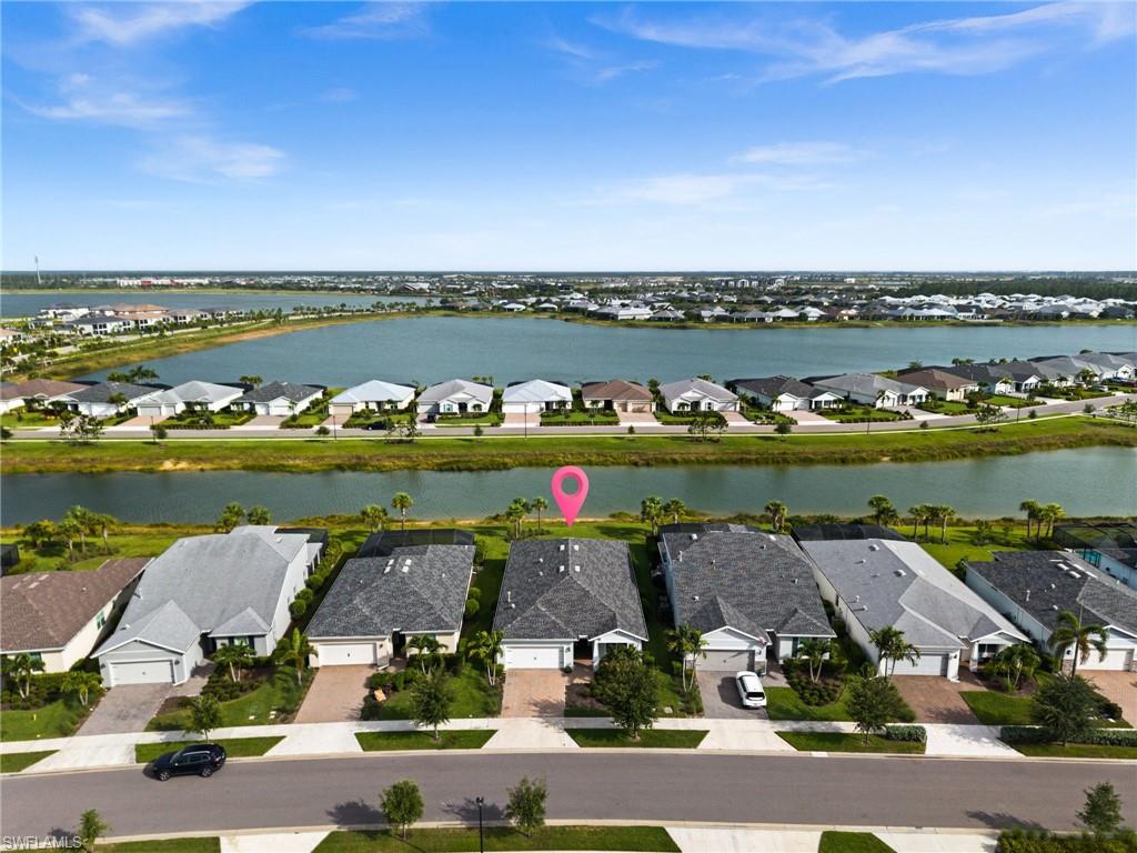 EDGEWATER - Residential