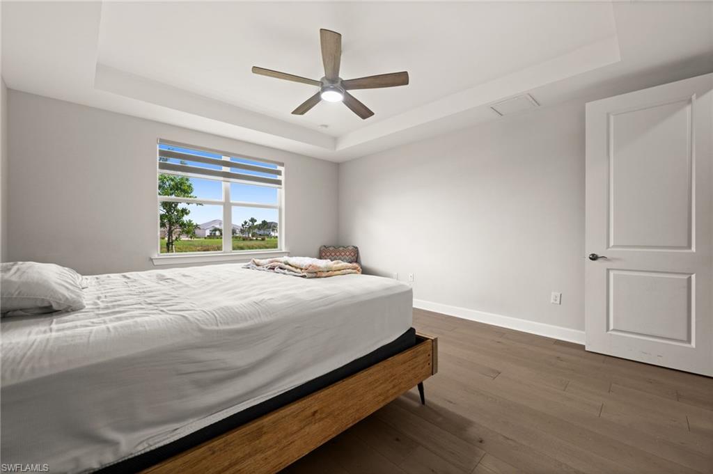 EDGEWATER - Residential