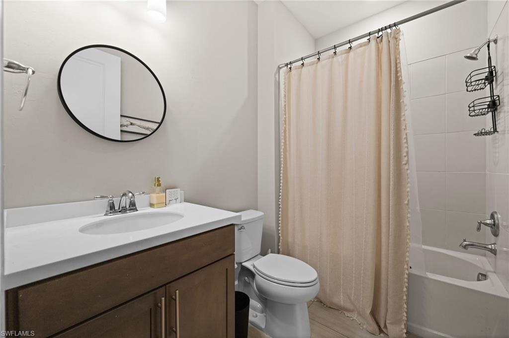EDGEWATER - Residential