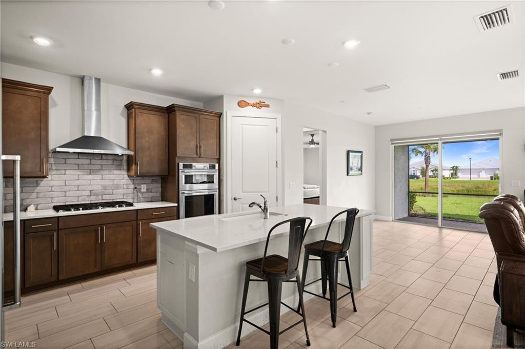 EDGEWATER - Residential