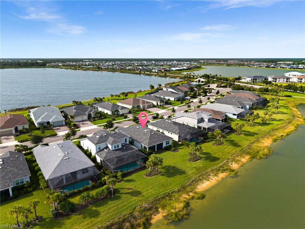 EDGEWATER - Residential