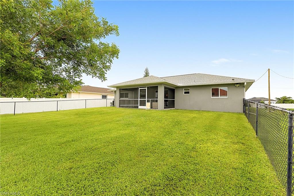 CAPE CORAL - Residential