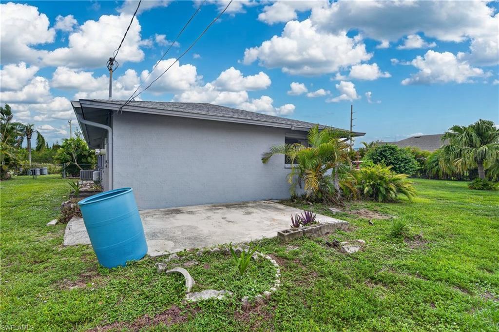 CAPE CORAL - Residential