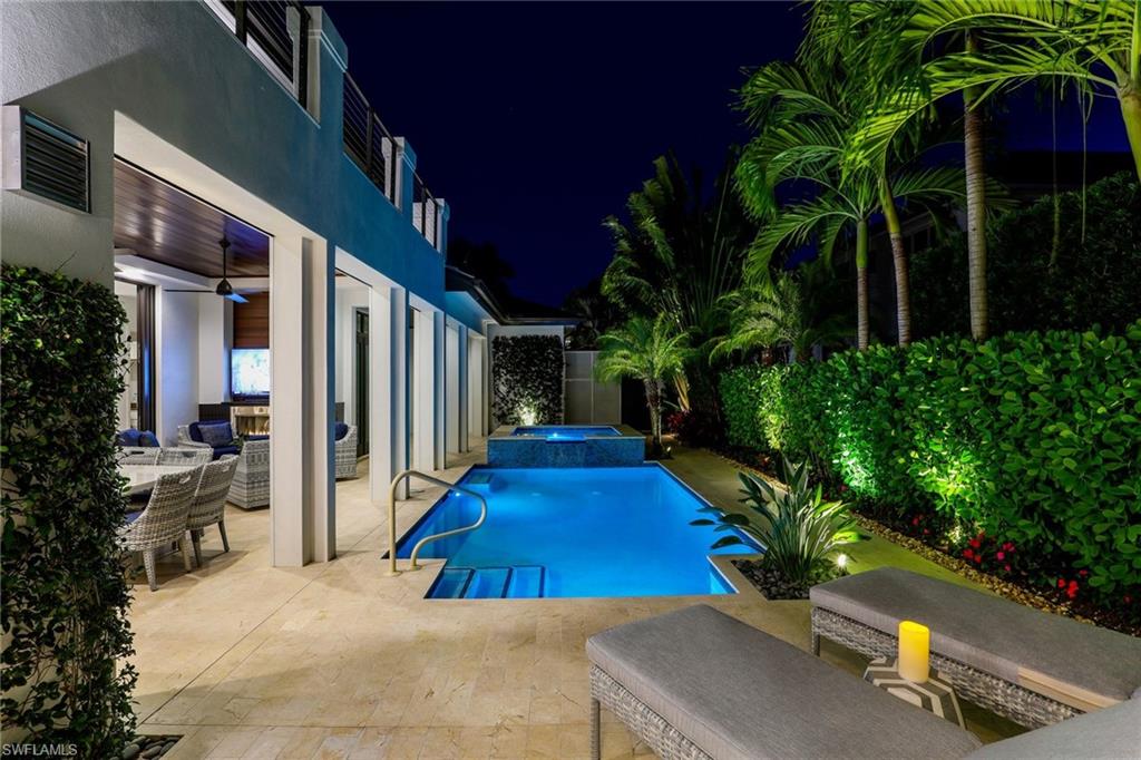OLDE NAPLES - Residential