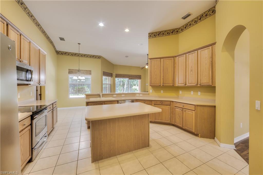 DANFORTH LAKES - Residential