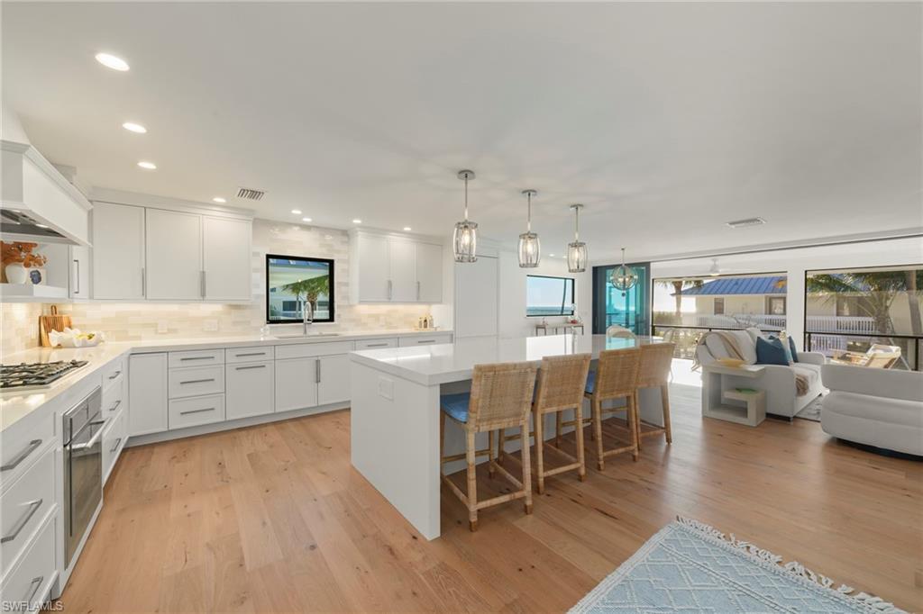 BEACH HOMES - Residential