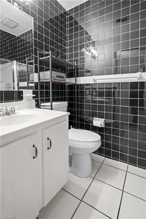 PROVINCETOWN - Residential