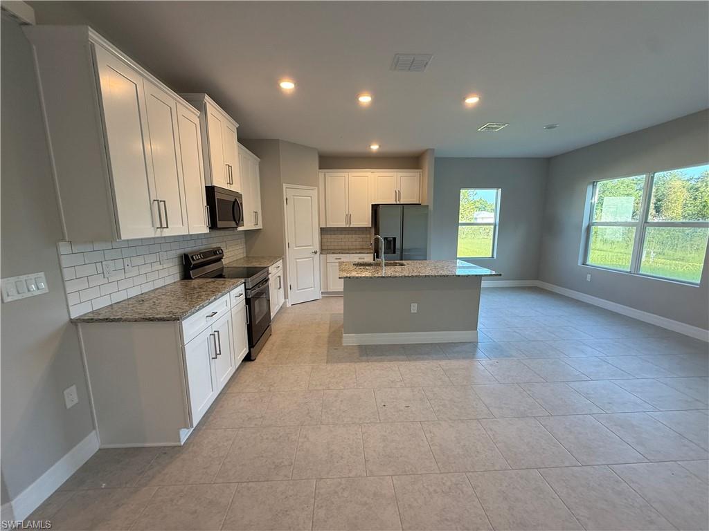 LEHIGH ACRES - Residential Lease