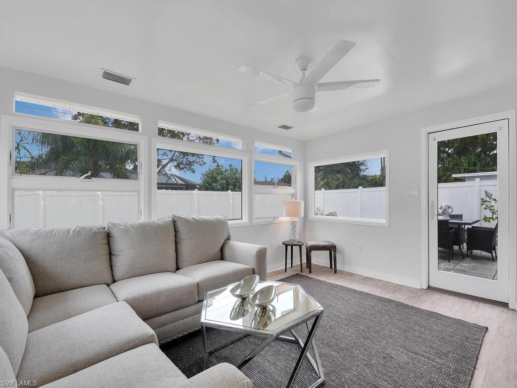 SORRENTO GARDENS - Residential