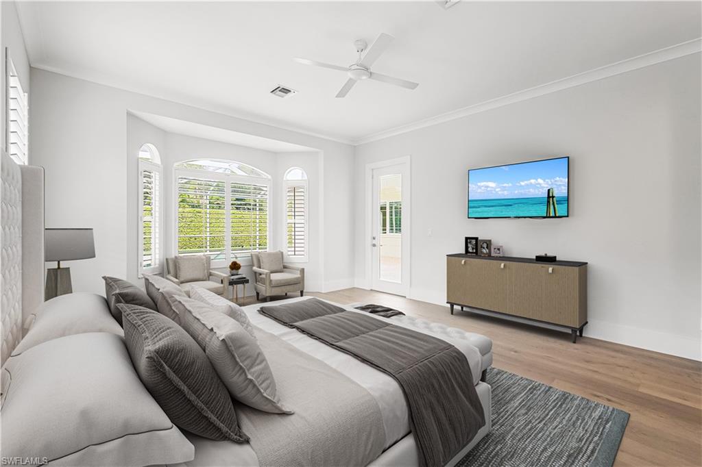 MOORINGS - Residential