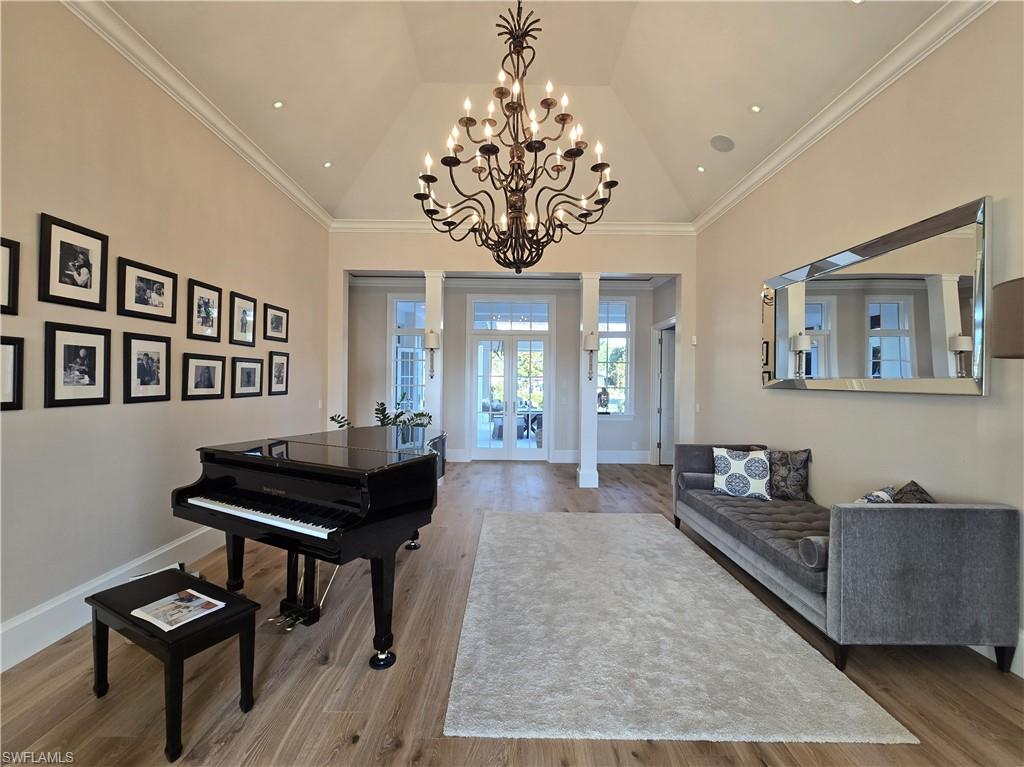 AQUALANE SHORES - Residential