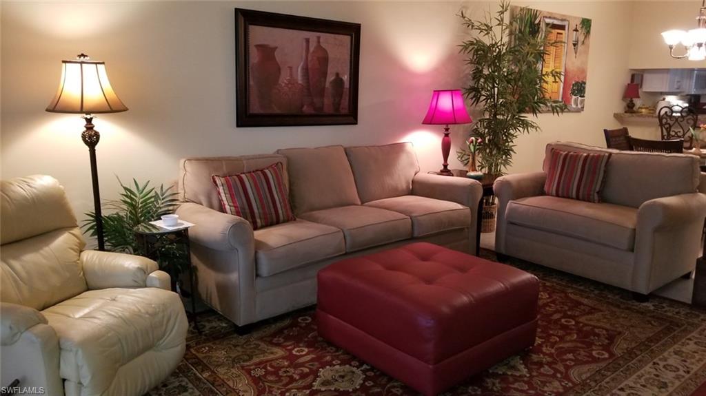 GOLFVIEW GOLF & RACQUET CLUB - Residential