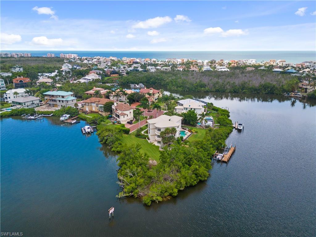 SOUTHPORT ON THE BAY - Residential