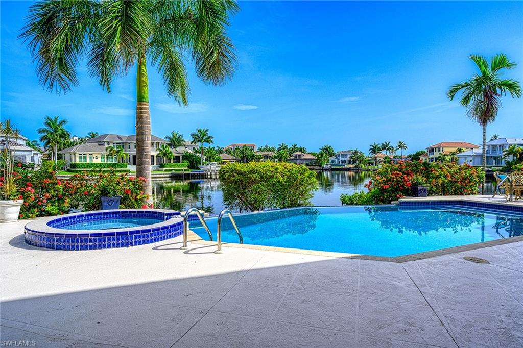 PARK SHORE - Residential