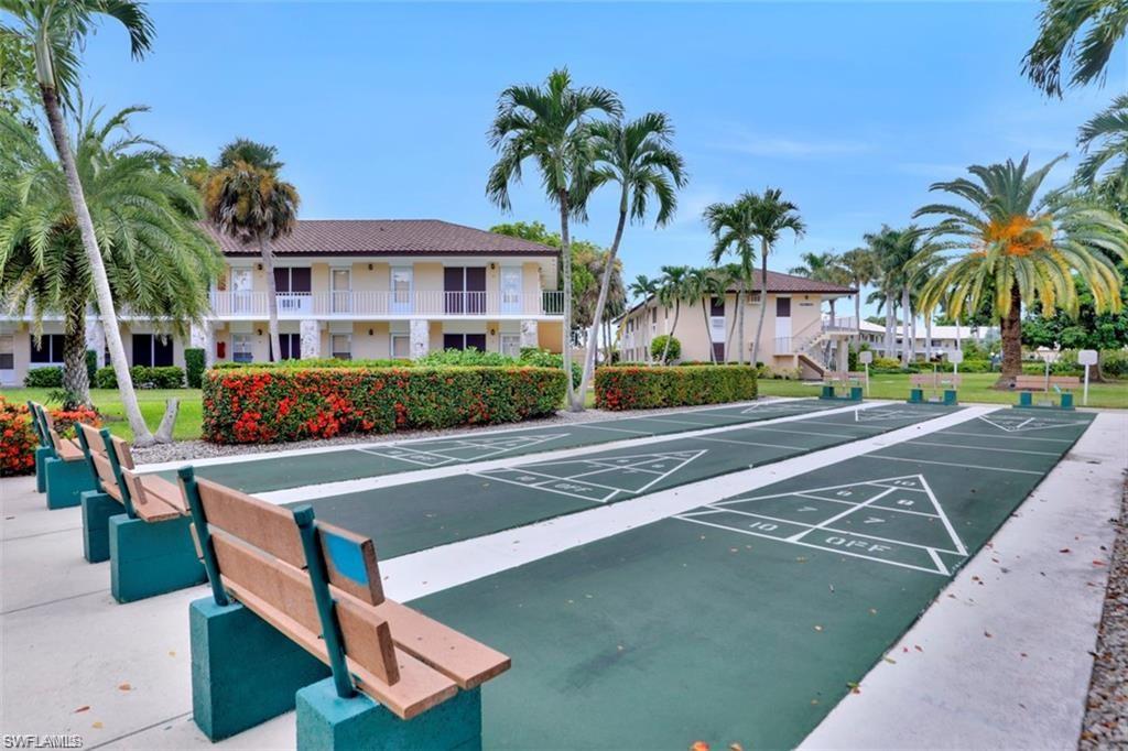 AQUARIUS APTS OF MARCO ISLAND - Residential Lease