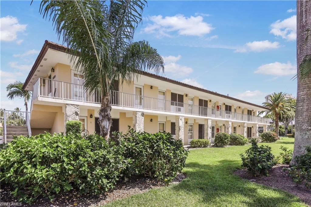 AQUARIUS APTS OF MARCO ISLAND - Residential Lease