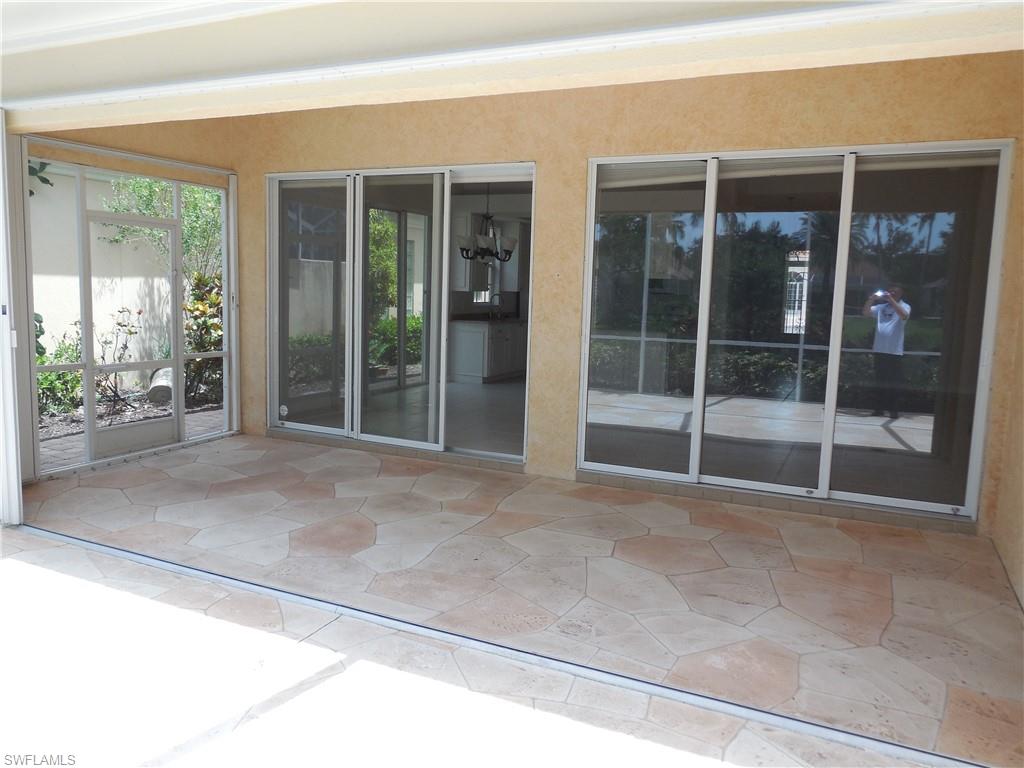 ISLAND WALK - Residential Lease
