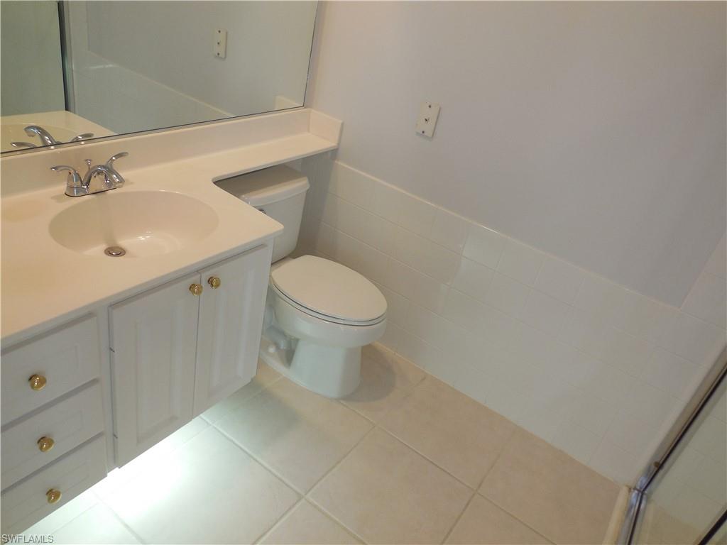ISLAND WALK - Residential Lease
