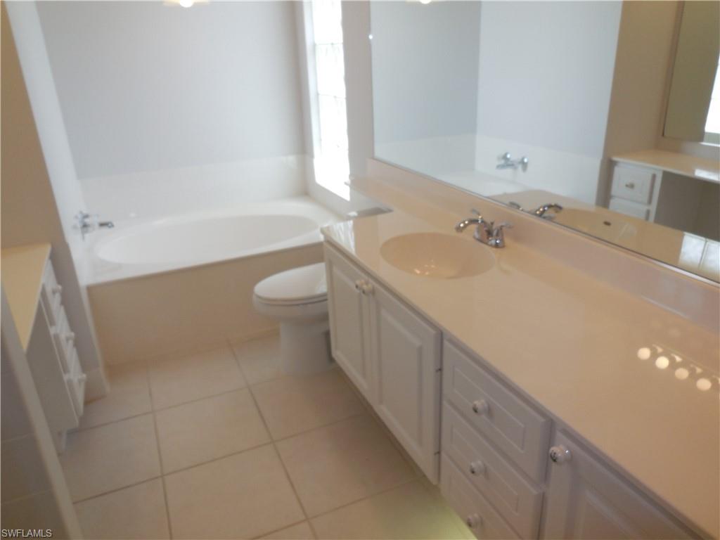 ISLAND WALK - Residential Lease