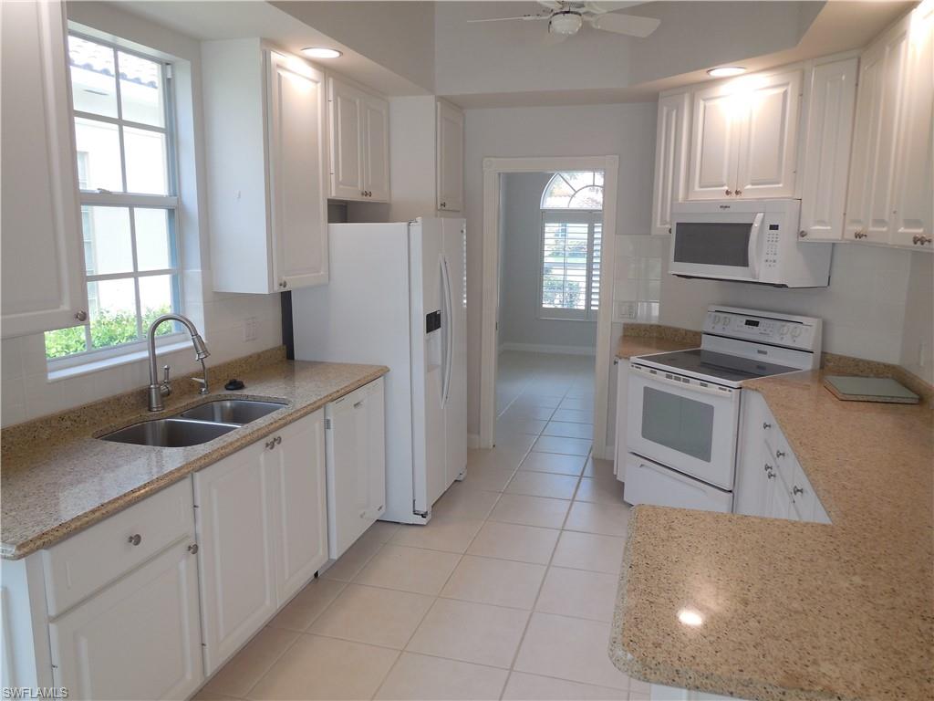 ISLAND WALK - Residential Lease