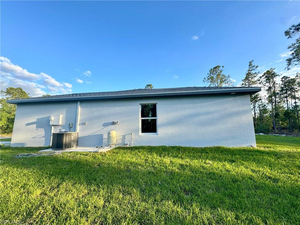LEHIGH ACRES - Residential