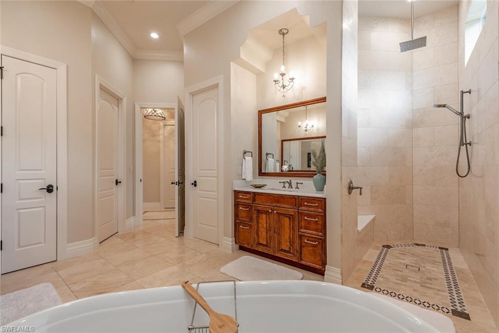 QUAIL WEST - Residential