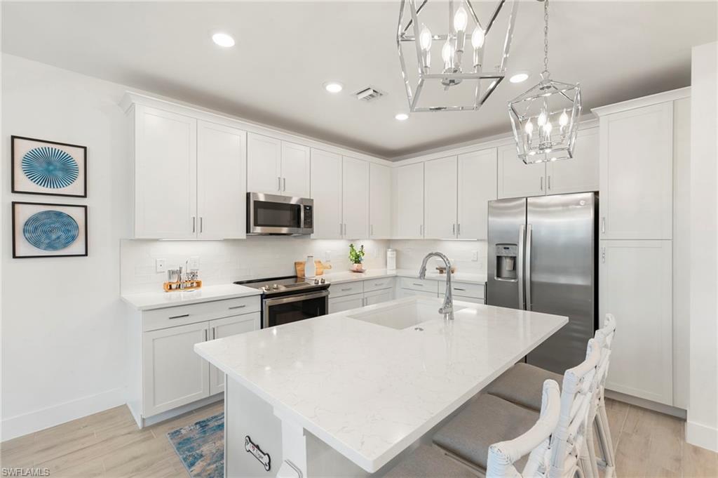 VILLA MAR BONITA BEACH - Residential