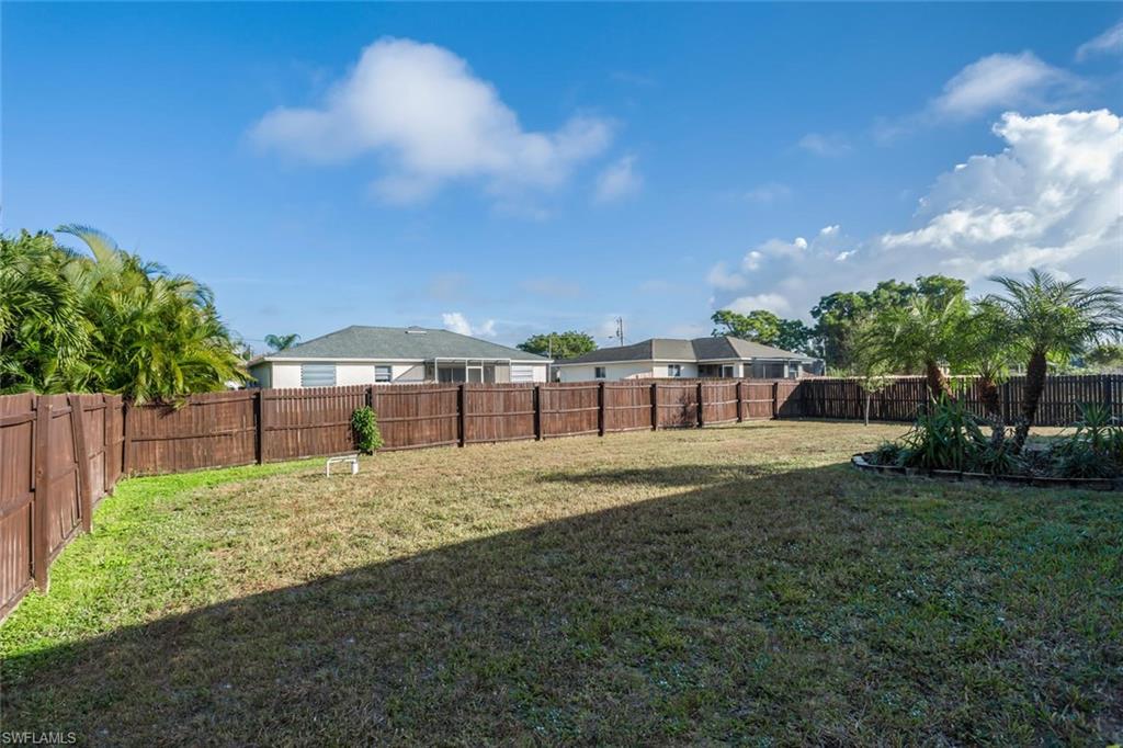 CAPE CORAL - Residential