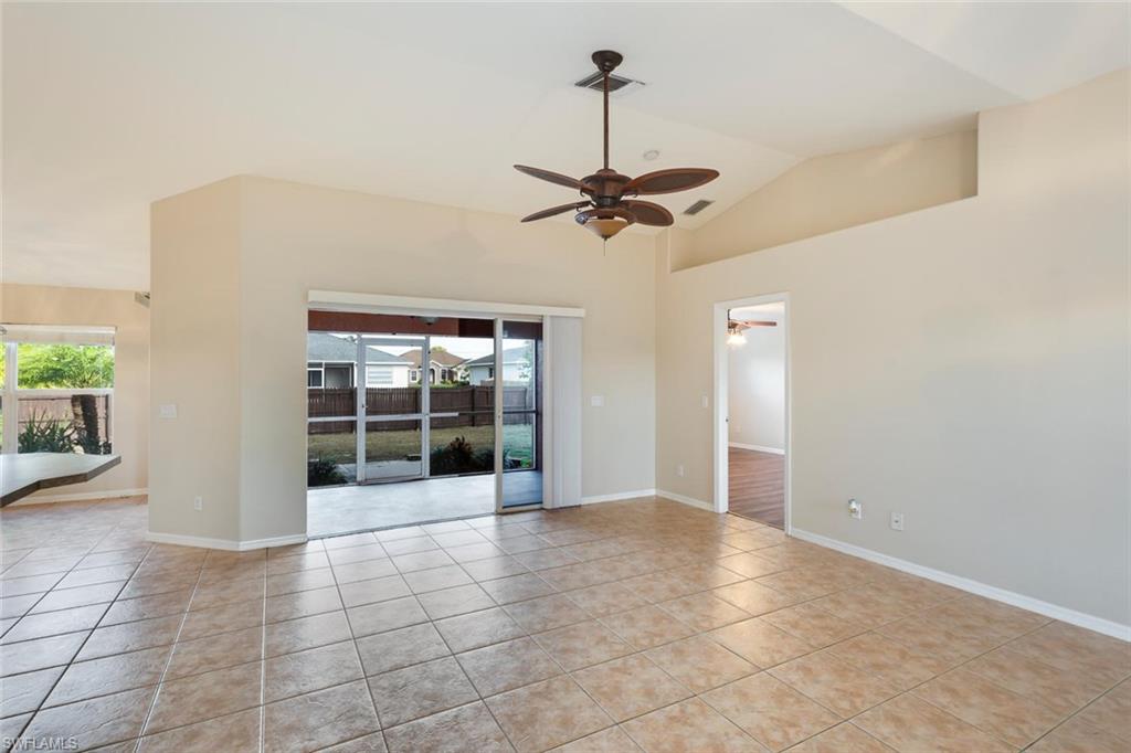 CAPE CORAL - Residential