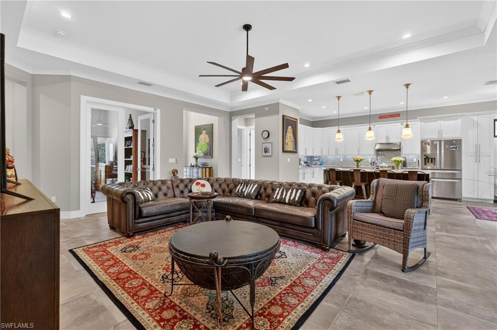 GOLDEN GATE ESTATES - Residential
