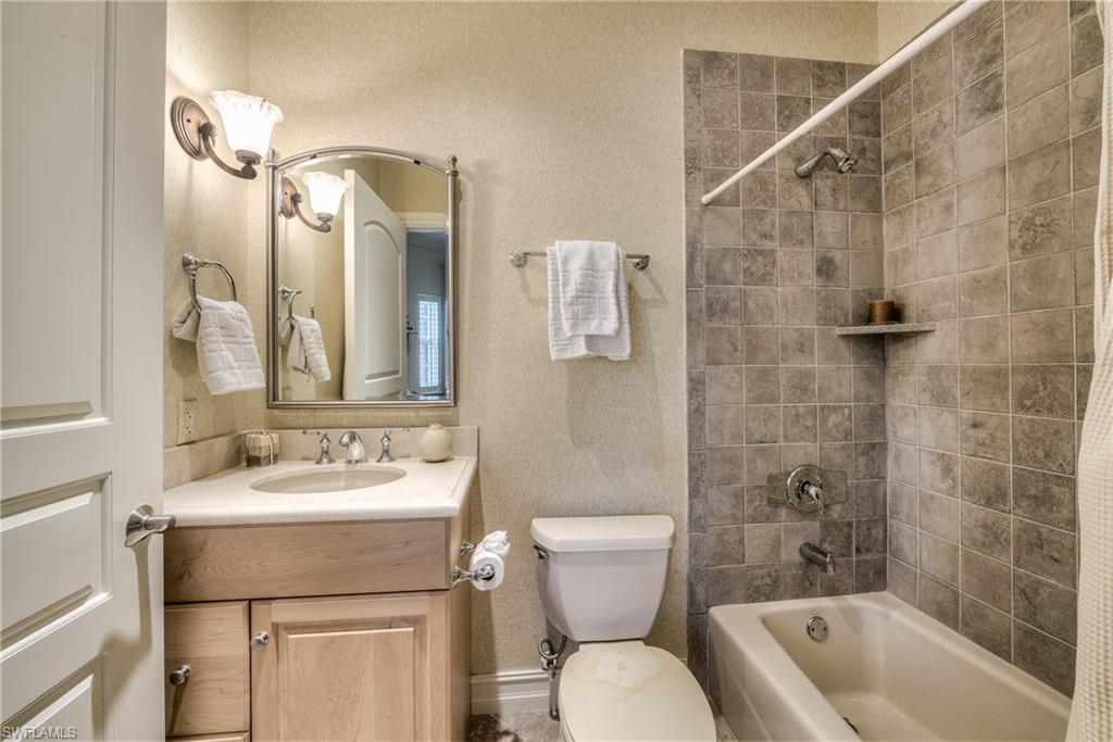 CAPTIVA BAY VILLAS CONDO - Residential