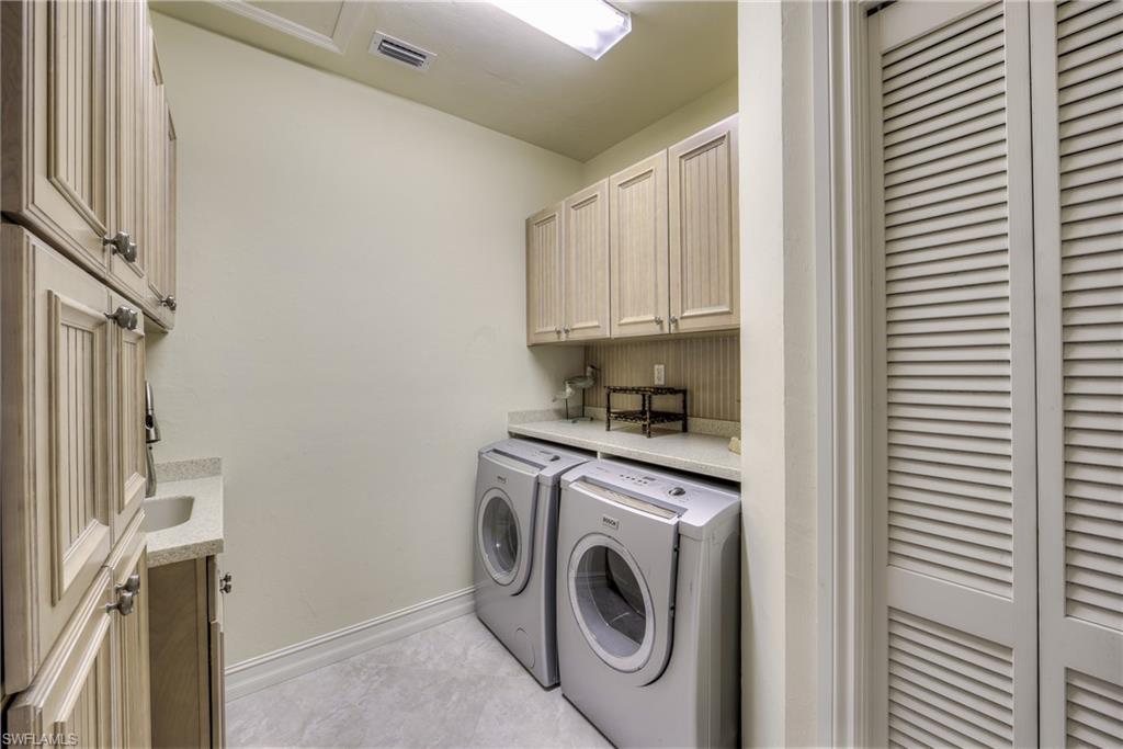CAPTIVA BAY VILLAS CONDO - Residential
