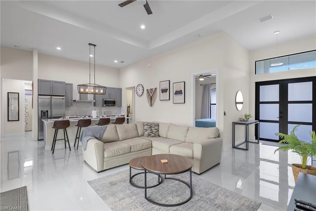 CAPE CORAL - Residential Lease