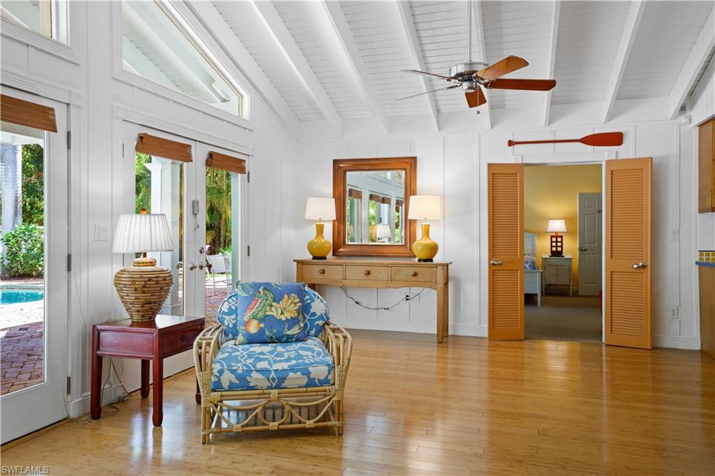 OLDE NAPLES - Residential
