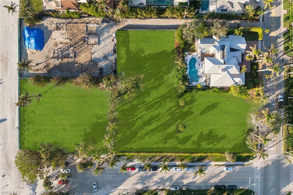 OLDE NAPLES - Land