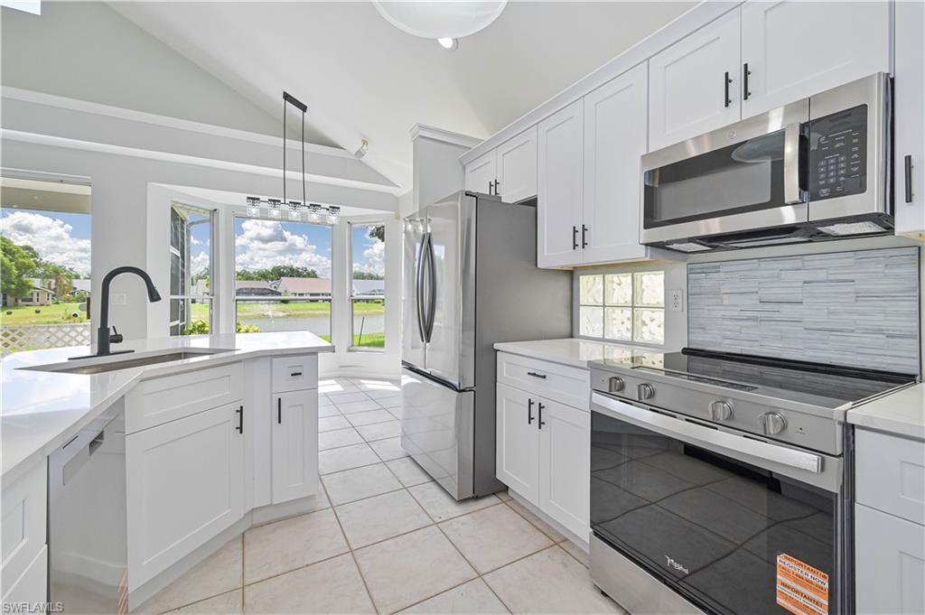 ISLANDS AT THREE OAKS - Residential