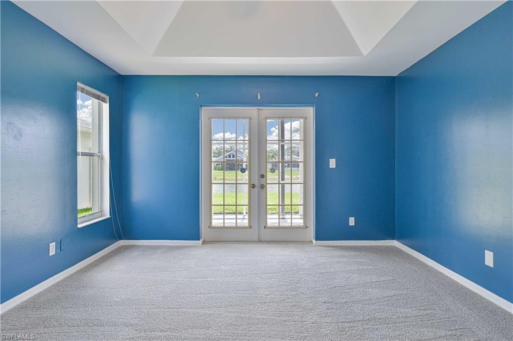 ISLANDS AT THREE OAKS - Residential