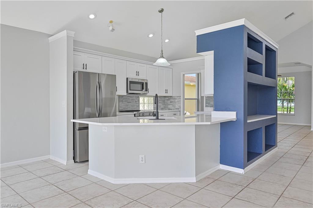 ISLANDS AT THREE OAKS - Residential