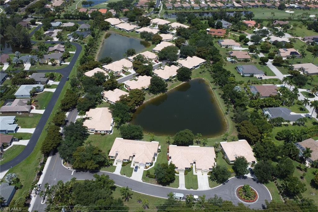 SOMMERSET VILLAS - Residential