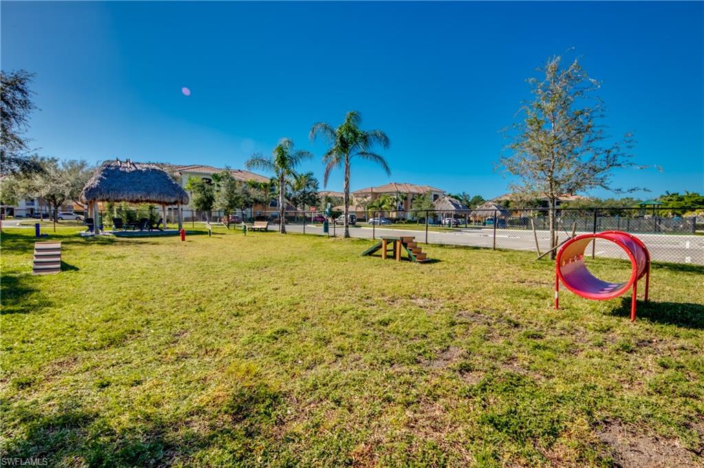 ISLES OF PORTO VISTA - Residential
