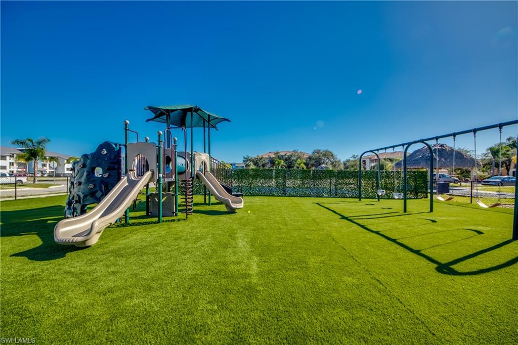 ISLES OF PORTO VISTA - Residential