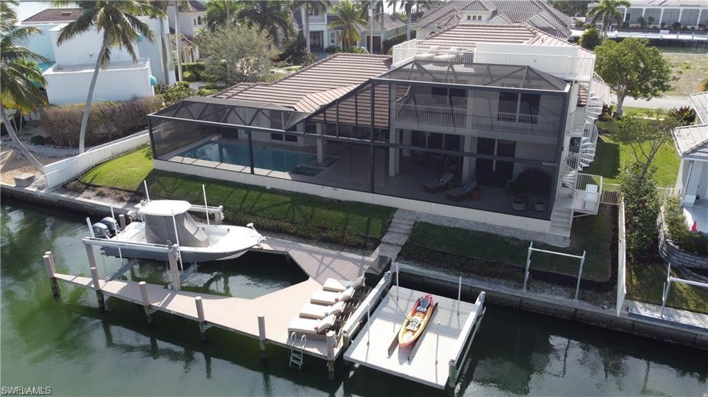 MARCO BEACH - Residential
