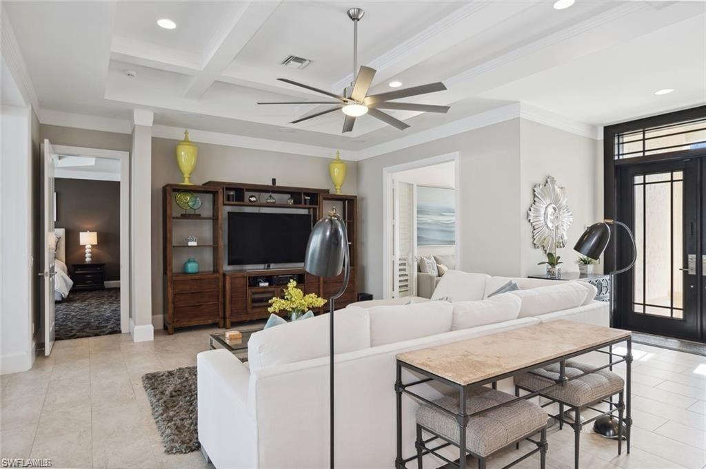 MARCO BEACH - Residential