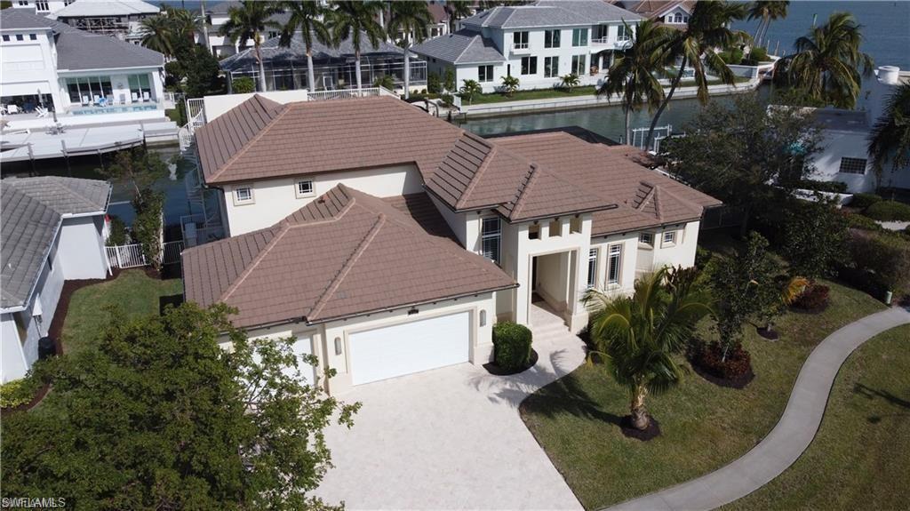 MARCO BEACH - Residential