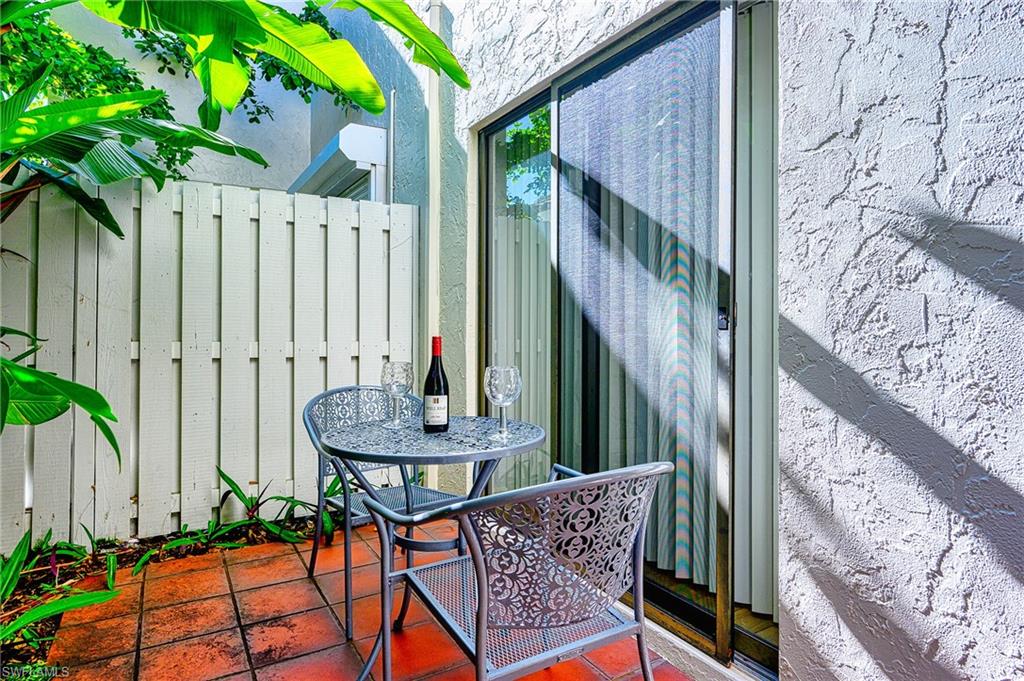 BEACHWALK VILLAS - Residential Lease