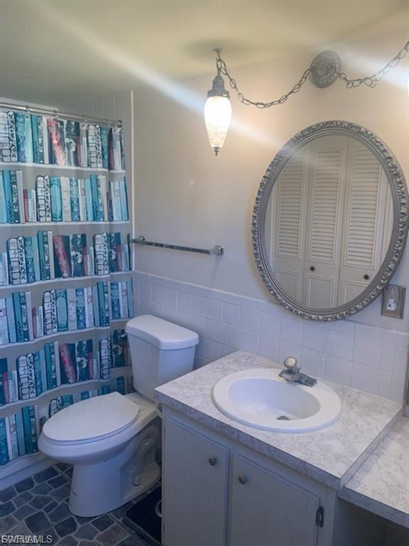 VILLA CAPRI CONDOMINIUM - Residential Lease
