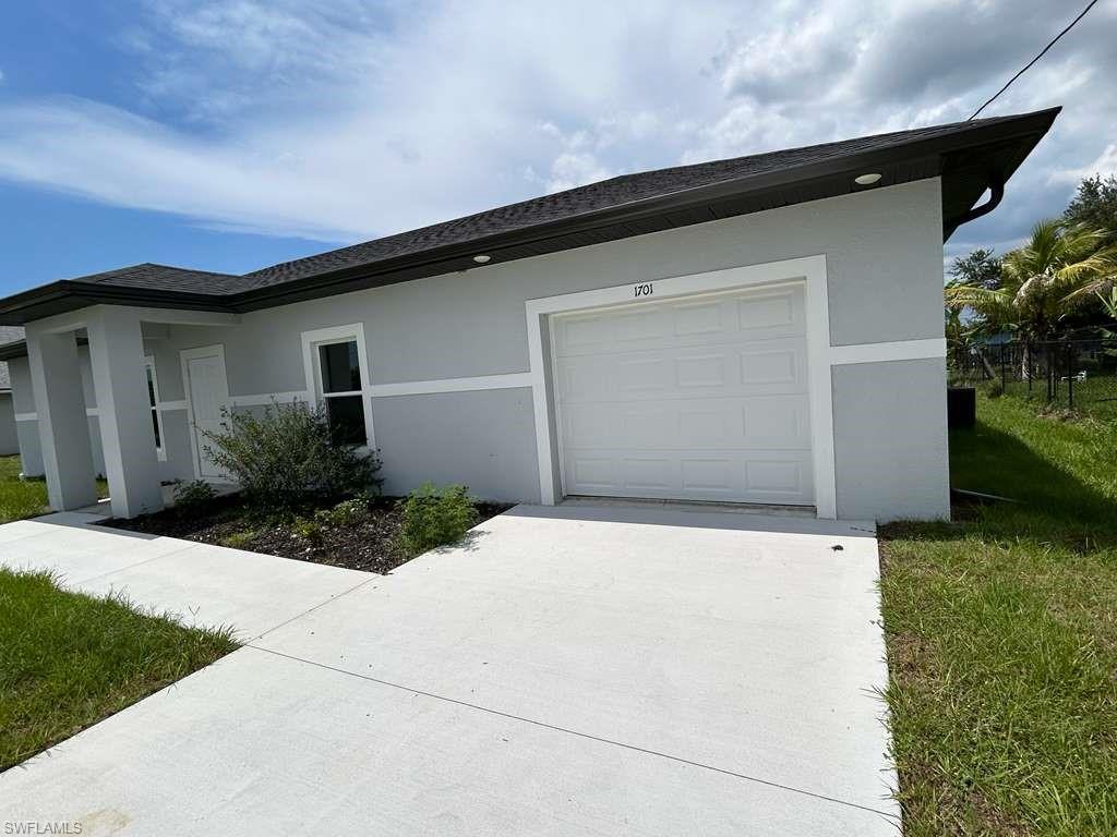 CAPE CORAL - Residential Lease